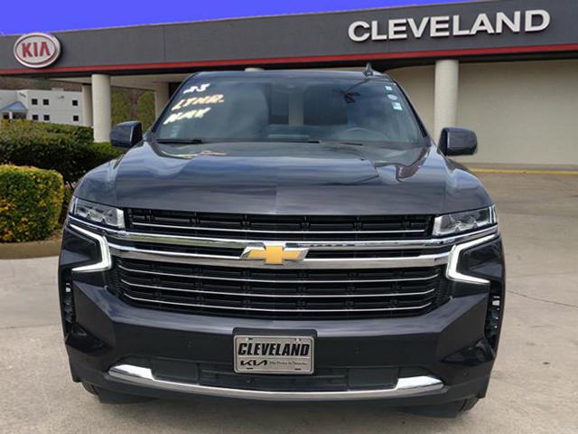 2023 Chevrolet Suburban LT