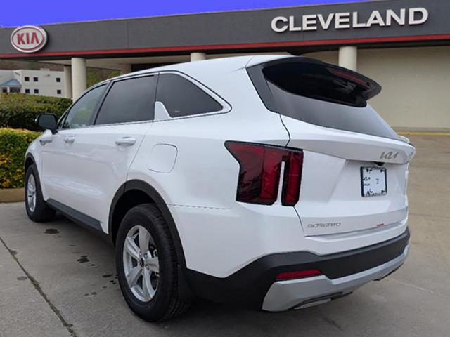 2025 Kia Sorento LX