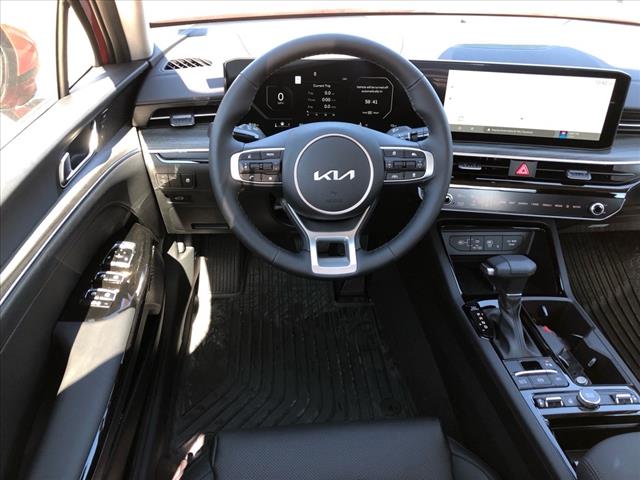 2025 Kia K5 EX