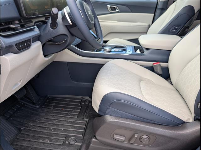 2025 Kia Carnival Hybrid EX