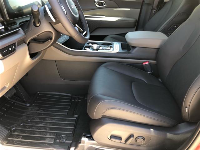 2025 Kia Carnival Hybrid EX