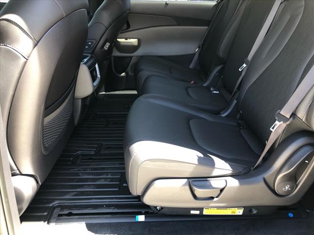 2025 Kia Carnival Hybrid EX