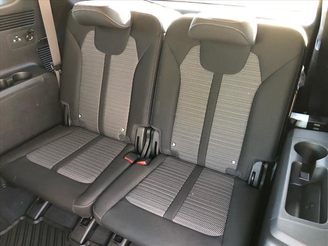 2025 Kia Sorento LX