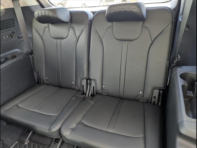 2025 Kia Sorento X-Line EX