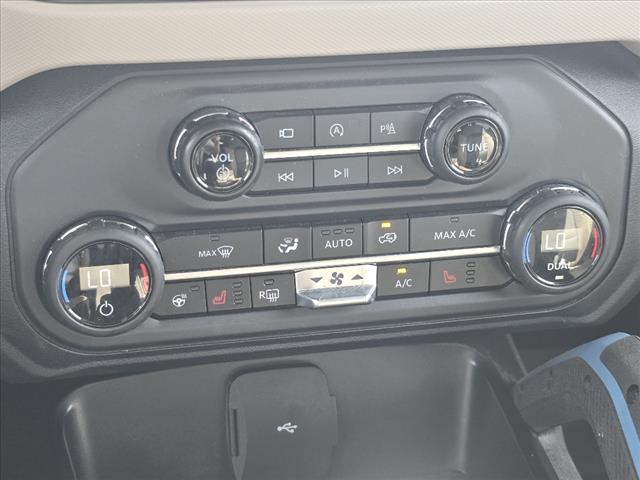 2023 Ford Bronco Base Advanced