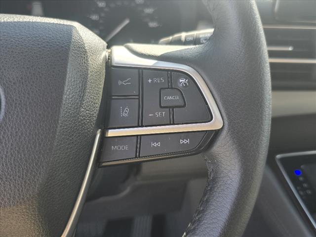 2023 Toyota Sienna XLE 7-Passenger