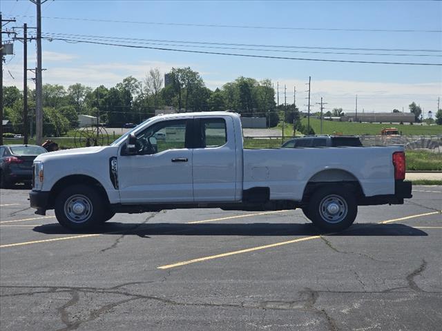 2025 Ford F-350 Super Duty XL