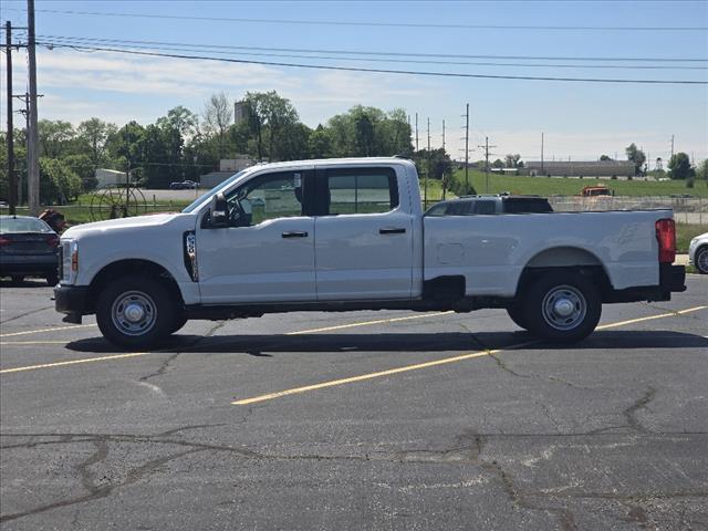 2025 Ford F-350 Super Duty XL