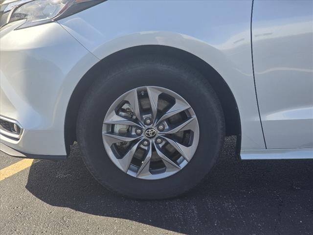 2023 Toyota Sienna XLE 7-Passenger