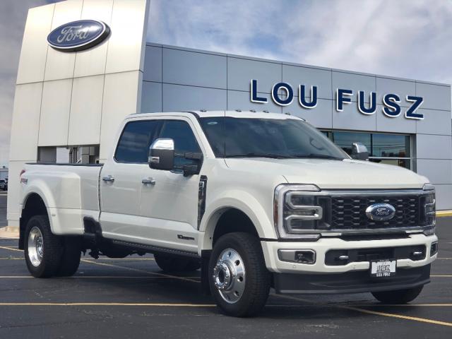 2024 Ford F-450 Super Duty Platinum