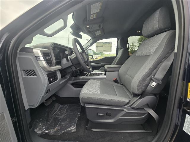 2025 Ford F-250 Super Duty XLT