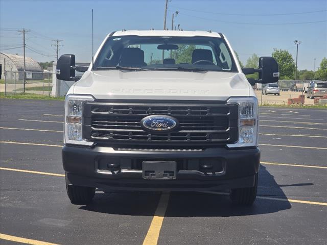 2025 Ford F-350 Super Duty XL