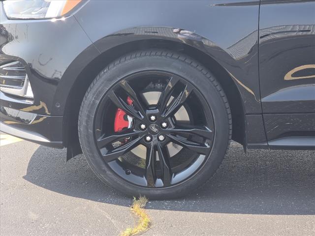2024 Ford Edge ST