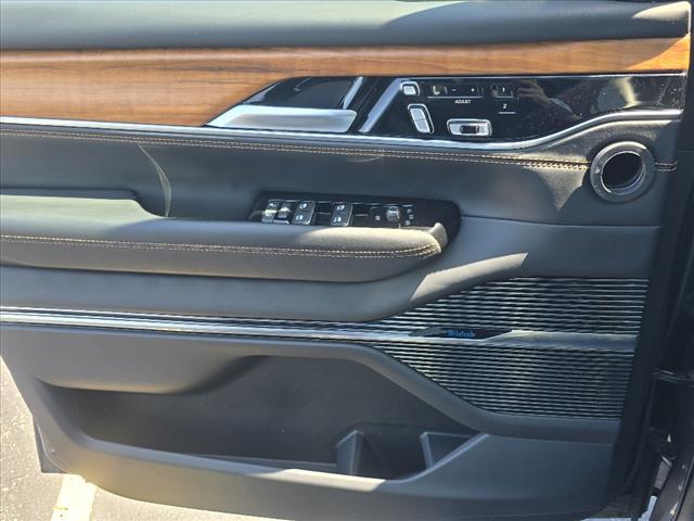 2024 Jeep Grand Wagoneer L Series III
