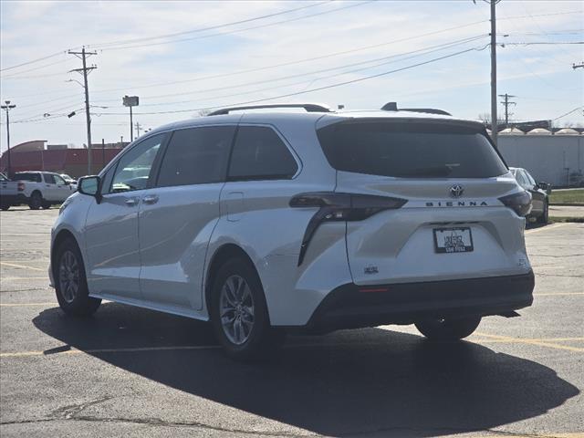 2023 Toyota Sienna XLE 7-Passenger