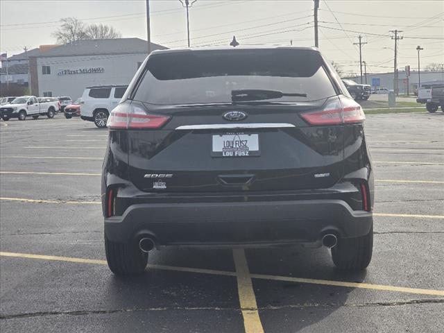 2020 Ford Edge SE