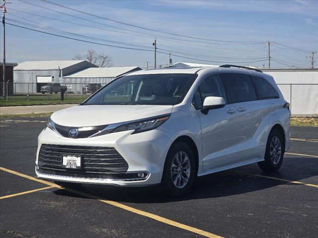 2023 Toyota Sienna XLE 7-Passenger