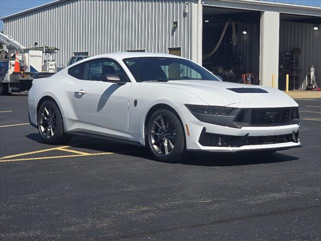 2024 Ford Mustang Dark Horse