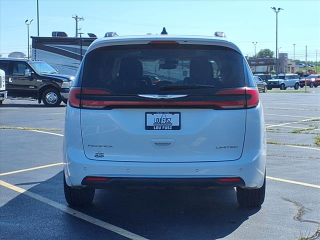 2023 Chrysler Pacifica Limited