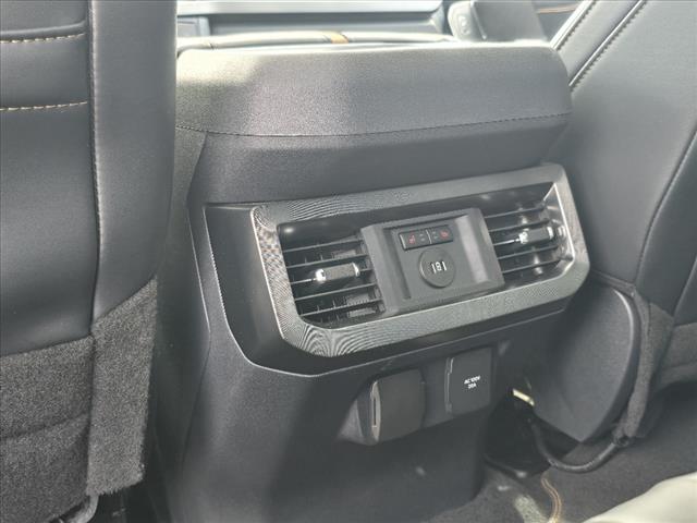 2024 Ford F-450 Super Duty Platinum