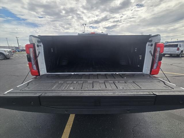 2024 Ford F-450 Super Duty Platinum