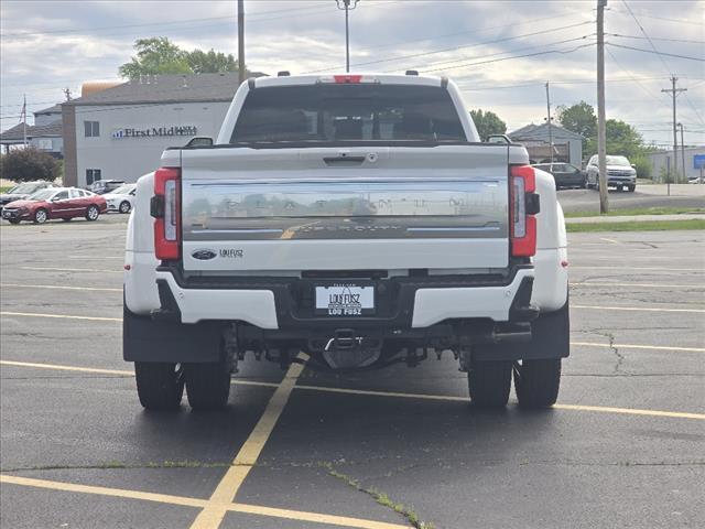 2024 Ford F-450 Super Duty Platinum