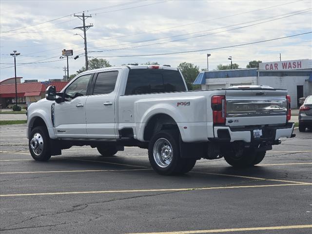 2024 Ford F-450 Super Duty Platinum