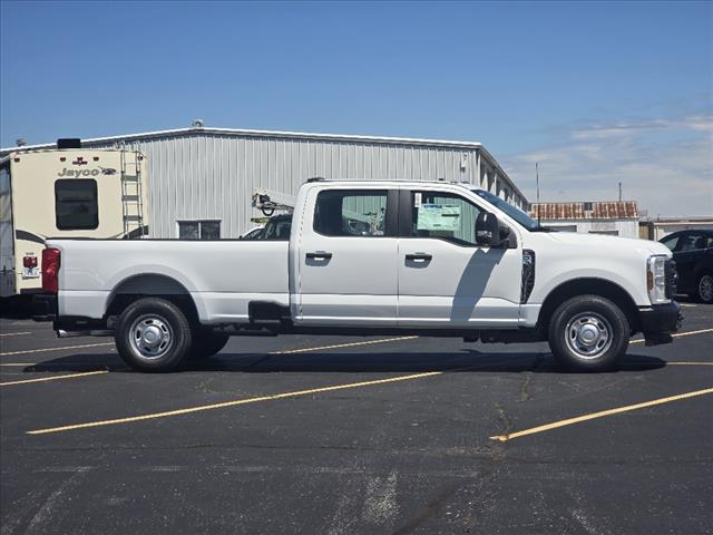 2025 Ford F-350 Super Duty XL