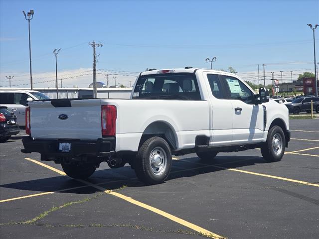 2025 Ford F-350 Super Duty XL