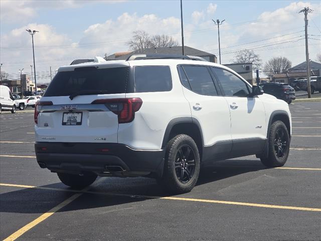 2021 GMC Acadia AT4