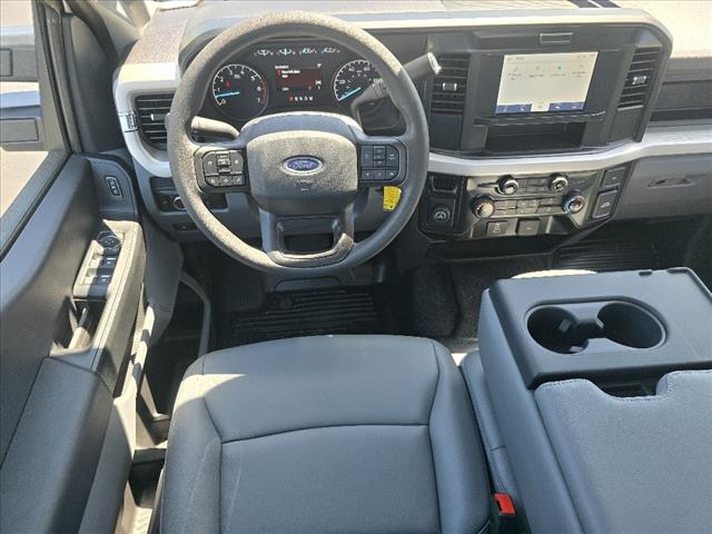 2025 Ford F-350 Super Duty XL