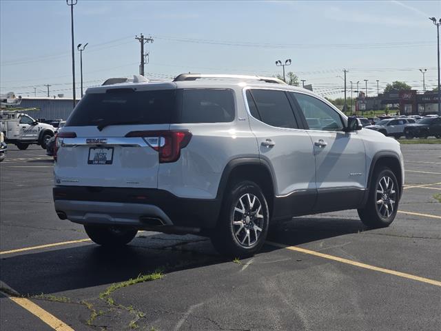 2023 GMC Acadia SLT