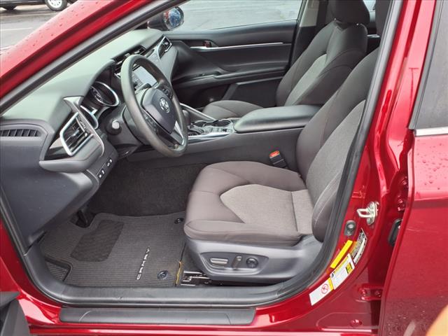2018 Toyota Camry Hybrid LE