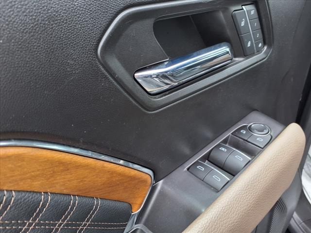 2023 GMC Canyon Denali