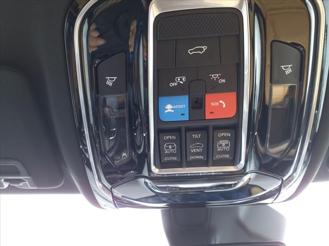 2023 Jeep Grand Cherokee Summit