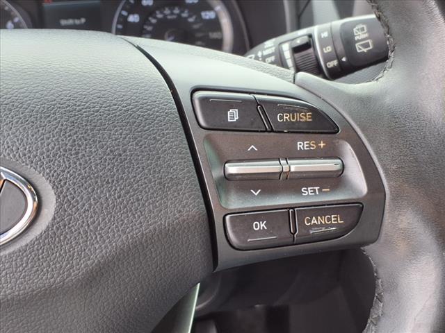 2021 Hyundai KONA SEL