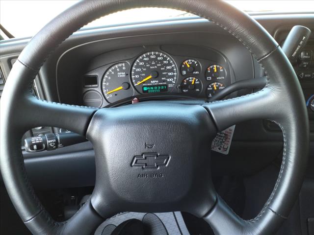 2000 Chevrolet Silverado 1500 LS