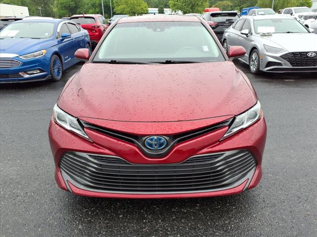2018 Toyota Camry Hybrid LE