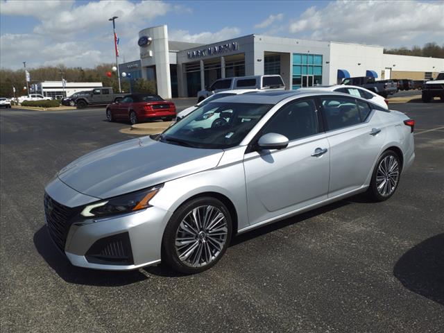 2023 Nissan Altima 2.5 SL