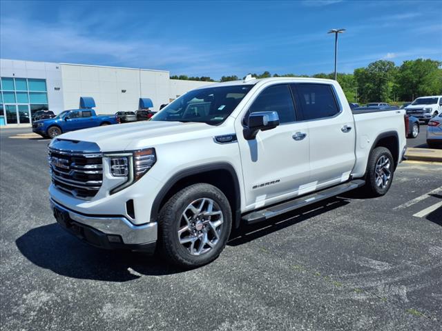 2022 GMC Sierra 1500 SLT