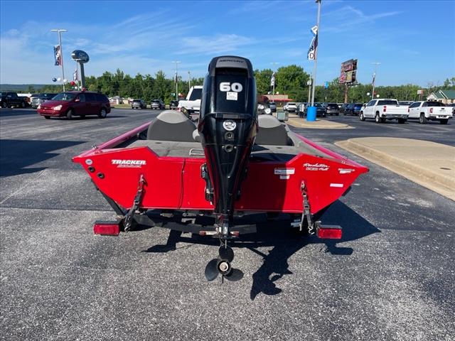 2014 Tracker Boat
