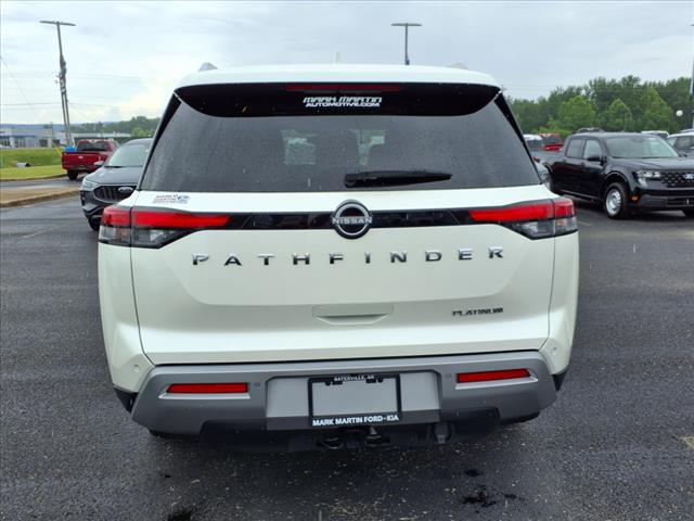 2024 Nissan Pathfinder Platinum