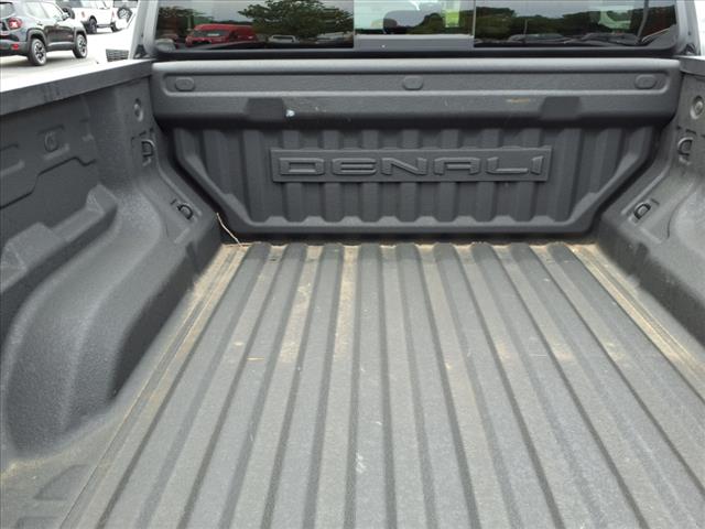 2023 GMC Canyon Denali