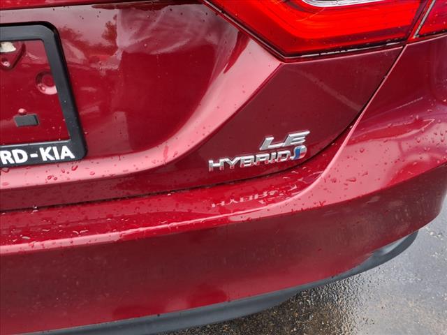 2018 Toyota Camry Hybrid LE
