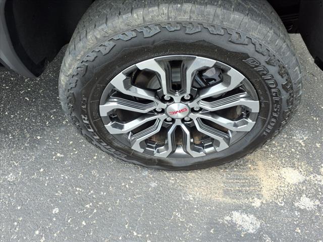 2023 GMC Canyon Denali
