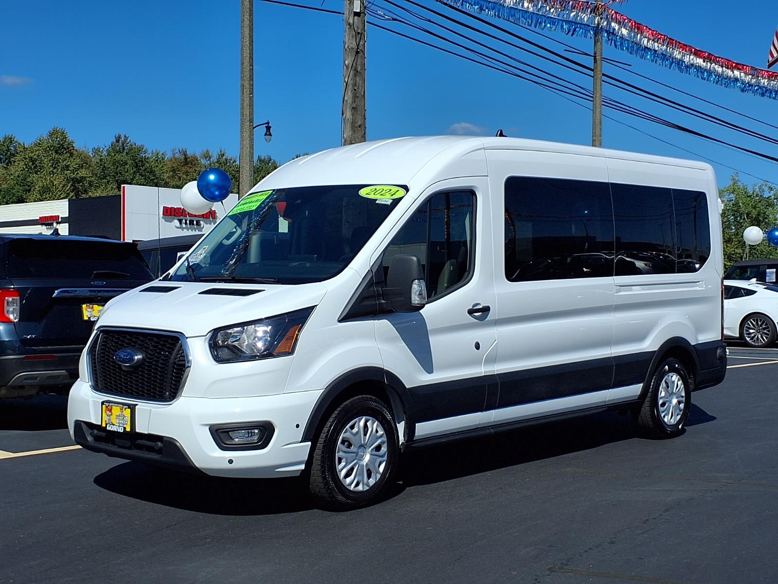 2024 Ford Transit Passenger 350 XLT Medium Roof LB RWD