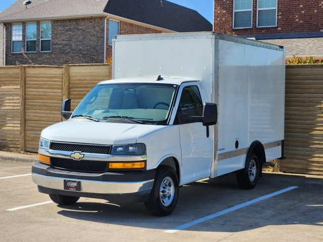 2023 Chevrolet Express 3500