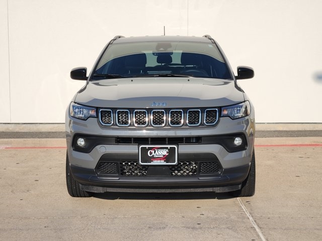 2023 Jeep Compass Latitude Lux