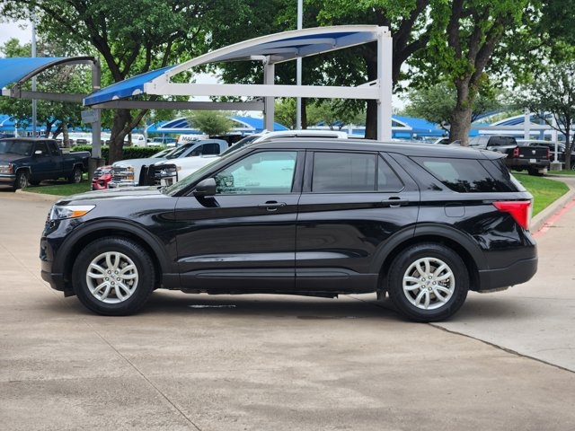 2021 Ford Explorer Base