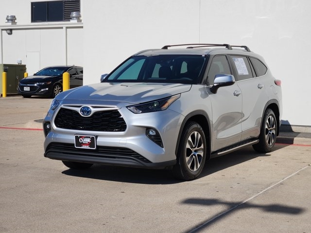 2023 Toyota Highlander Hybrid XLE